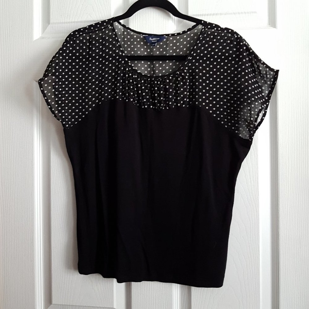 Reitman's Polka Dot Sheer Neckline Short Sleeve Top
